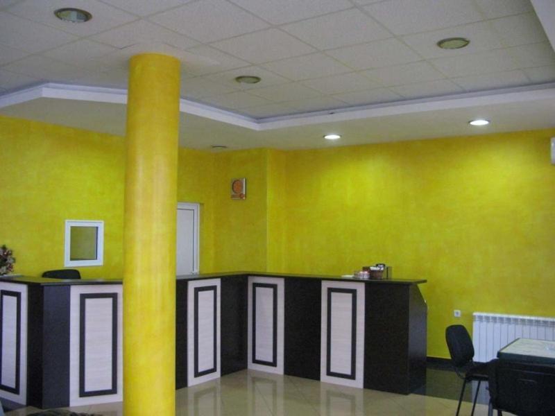 纳克拉酒店 Radnevo 外观 照片